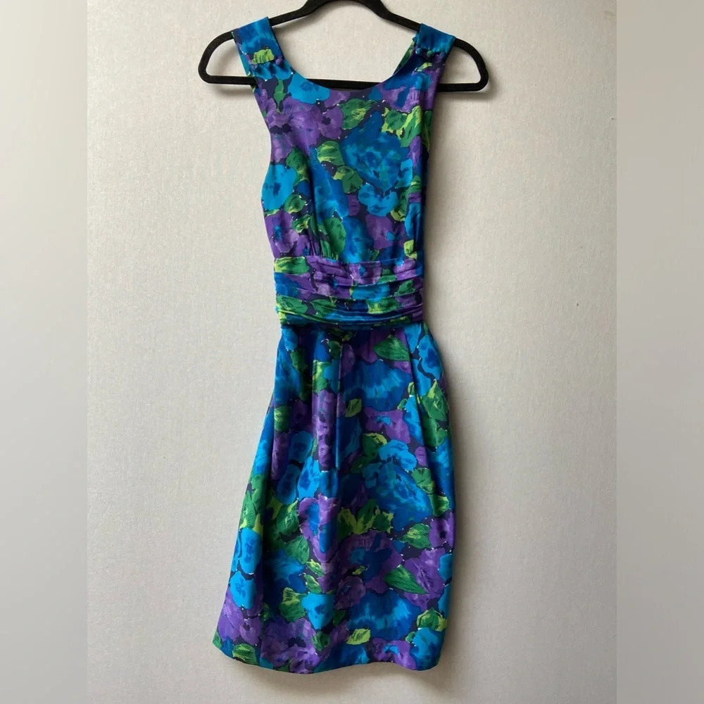 Diane Gilman 100% Silk Sleeveless Criss Cross Back Dress Size 4